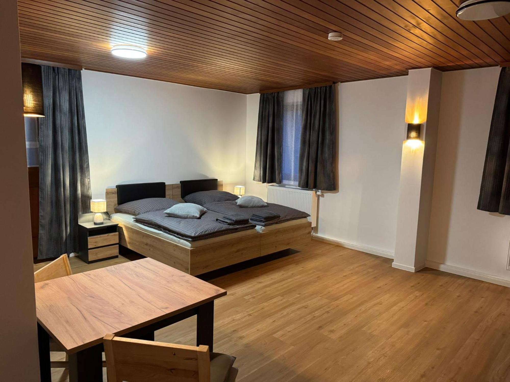Gaestezimmer Werwein Heinersreuth Exterior foto